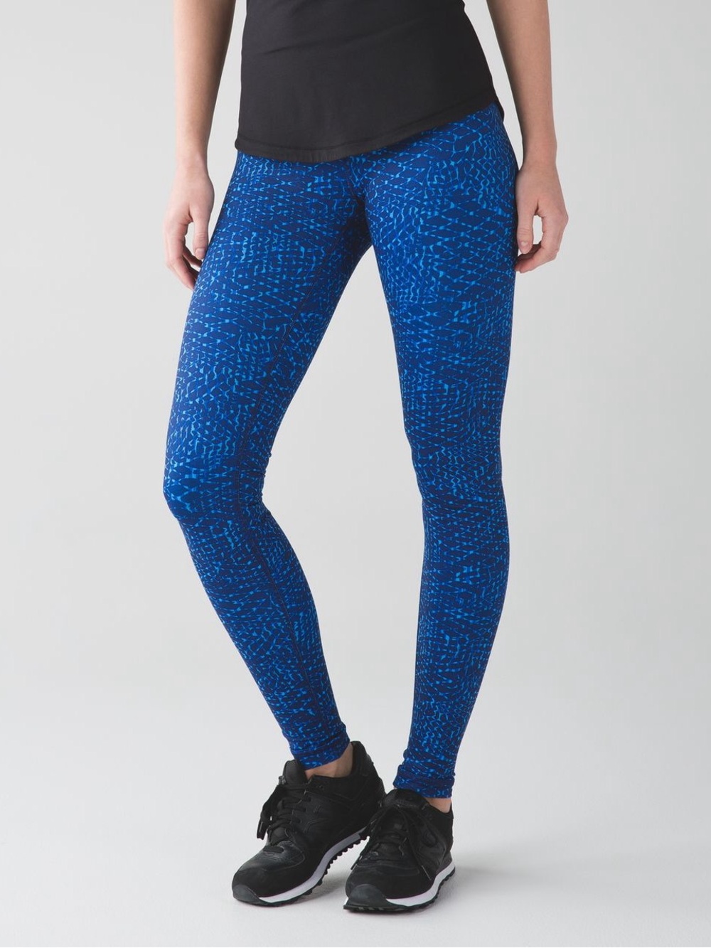 Lululemon Wunder Under Samba Snake Kayak Blue Hero pants